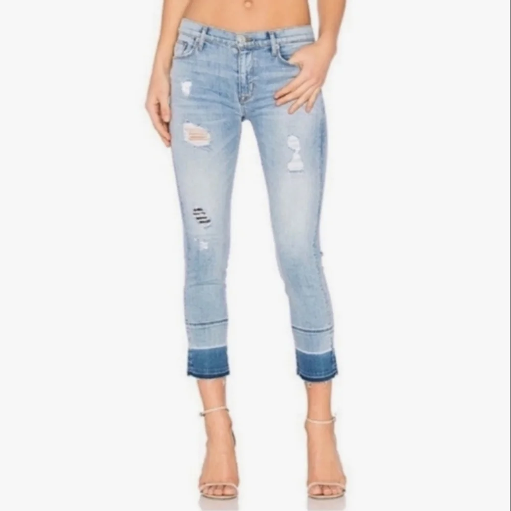 Hudson 'Zoeey' Cropped Released Hem Jeans - Picture 2 of 5